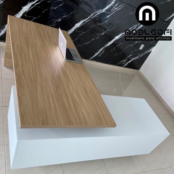 TAMobleofi L024