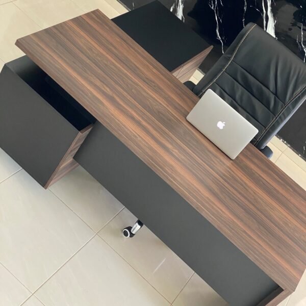 Escritorio en L, Ejecutivo, Moderno, Minimalista, con cajones, ID: L024-D-1